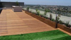 עיצוב גינה במרפסת